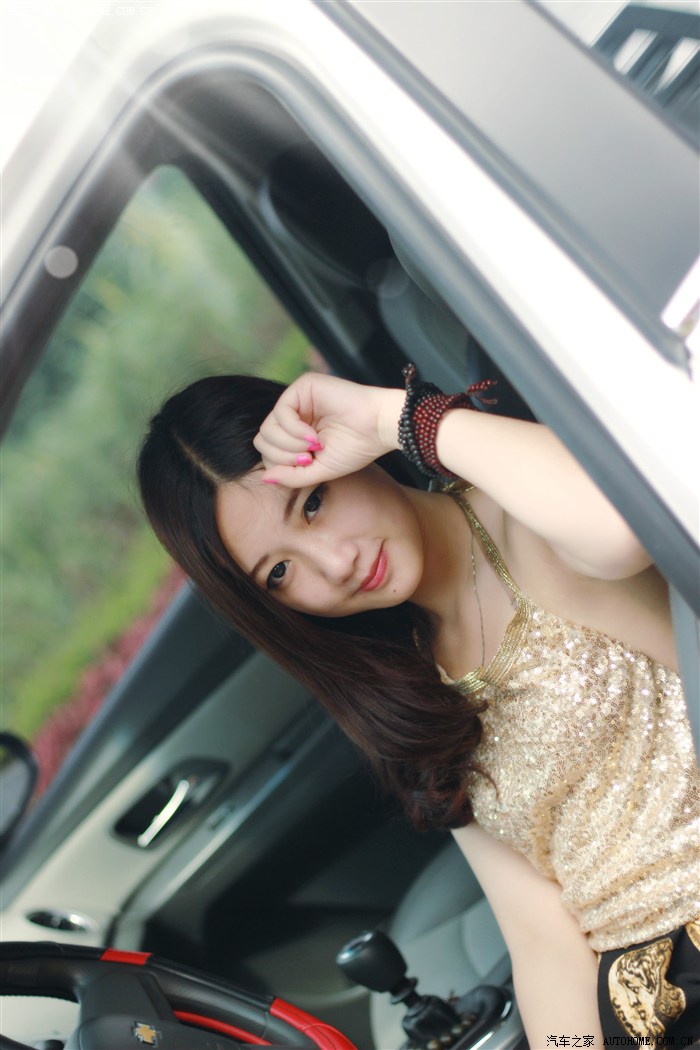 美女当车模改装科鲁兹绝对大片高清