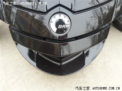 庞巴迪spyder st 摩托车中的三轮尤物