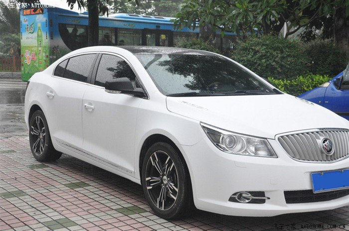 别克君越 全车改色 白色磨砂膜 酷斯特汽车装饰改装中心