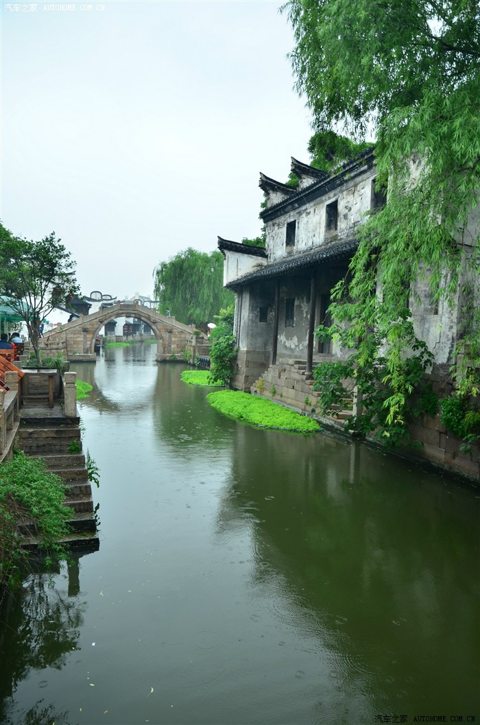 踏春之旅嘉兴梅湾街月河赏春拍民国风人像