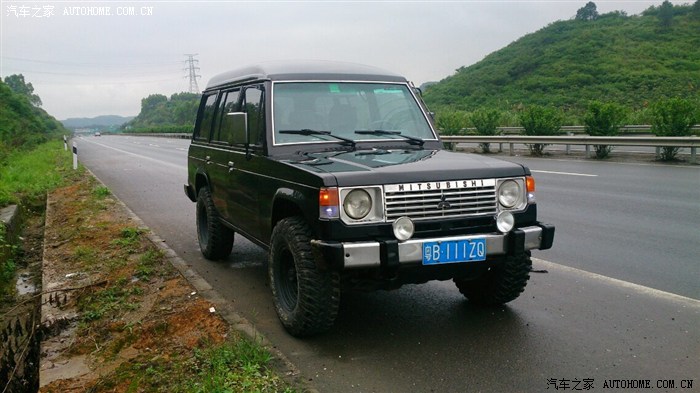 经典老车老山猫的剧毒帕杰罗l047