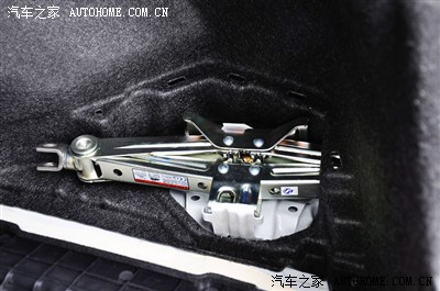 【任大人试驾】全新卡罗拉中国首试!