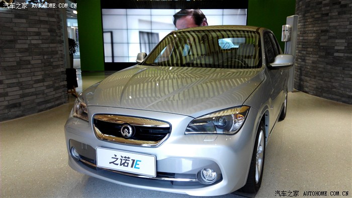 开着尊瑞试驾华晨宝马芝诺1e短租最划算