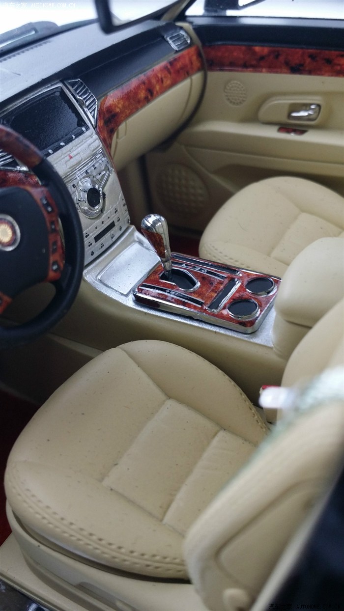 爱我中华 红旗 ca7600j(hqe)高级检阅车 v12全铝发动机6l