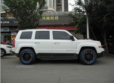 好刺眼!自由客升级tuff轮毂和at3固铂越野轮胎 成都风驰作业