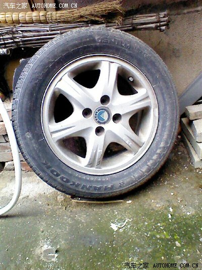 车报废了,用备胎拆了一个轱辘下来有要的么?