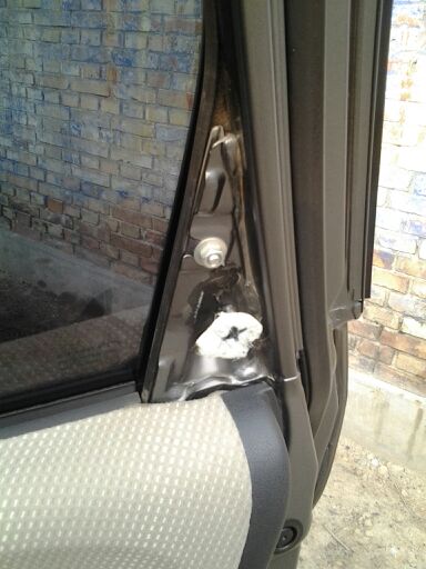 求助这个东西掉了,咋给安上去