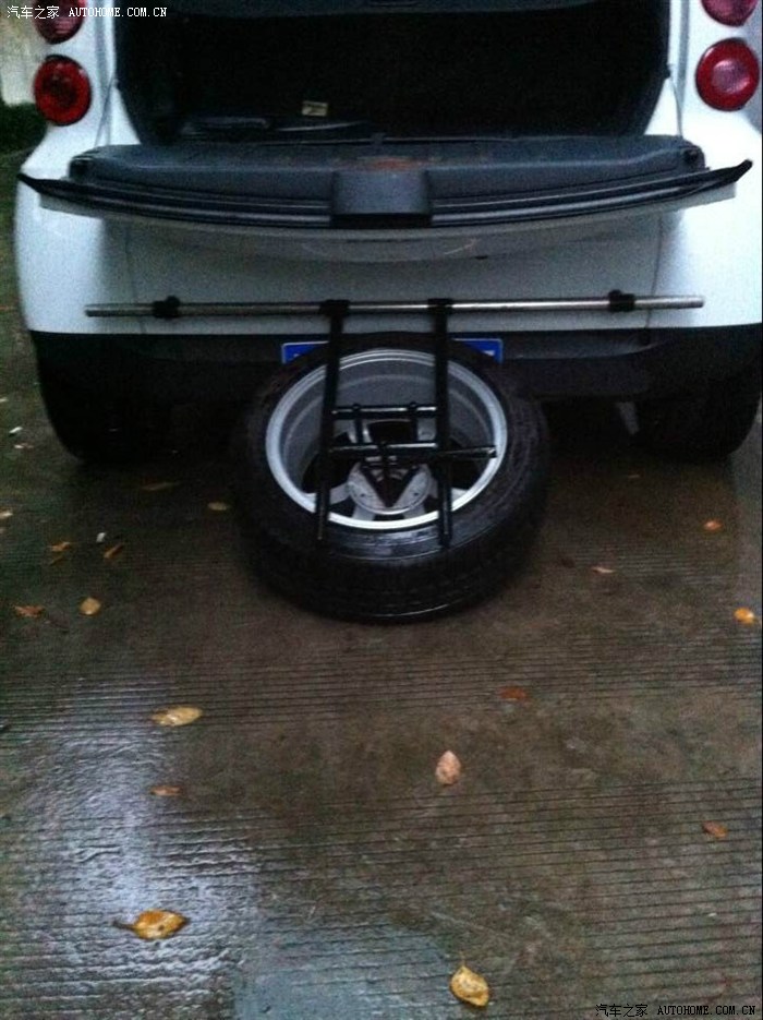 闲来无事,做个备胎架,全手工制作