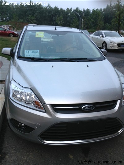 人生第一辆车,13经典福,at时尚银色三厢版,提车作业