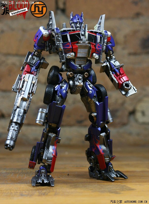 喜迎变4,达人重涂,潜藏模式平头卡车擎天柱.