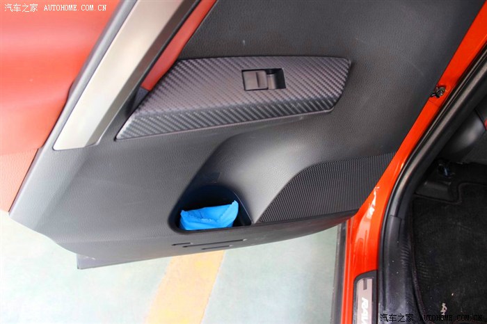 最爱深色系,新RAV4 2.5精英版果粒橙提车作业