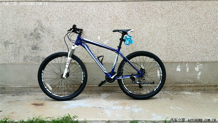 specialized rockhopper comp 2000