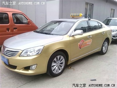 长安睿骋南京出租车造型更新啦!换了一身造型,闪闪惹人爱!