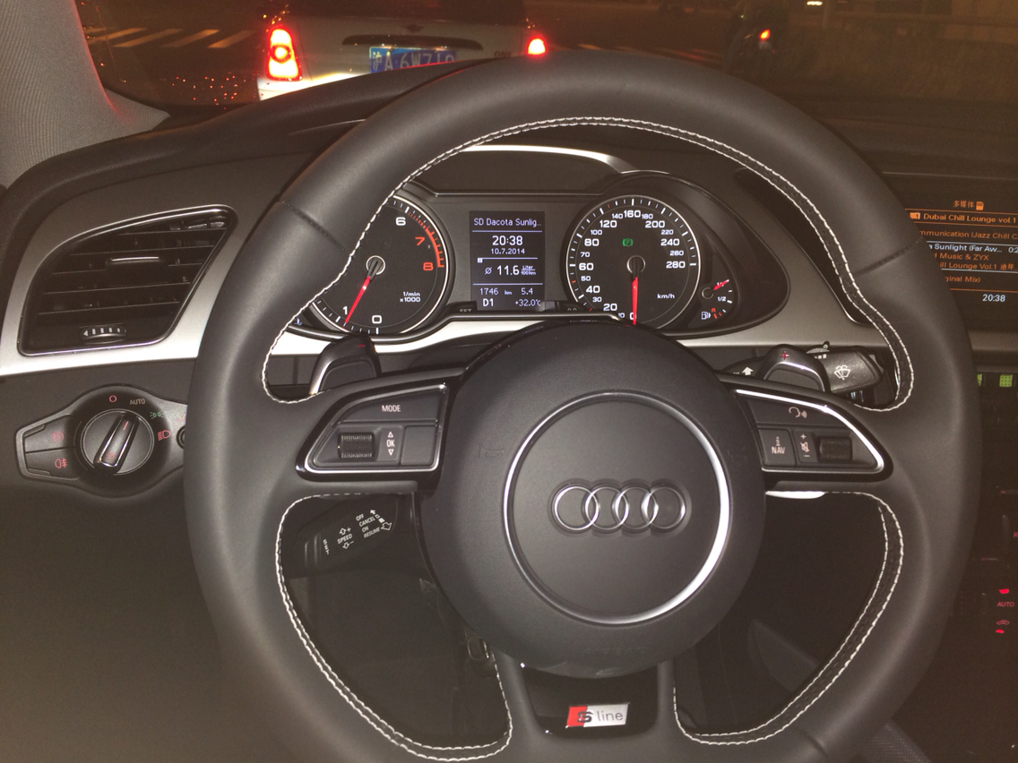 40个运更换sline方向盘作业