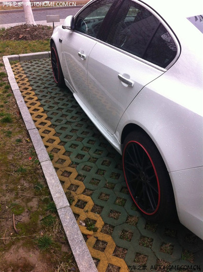 全国第一台gs鹿头轮毂轮胎上车【南京新君威车友会】gsc-009-only