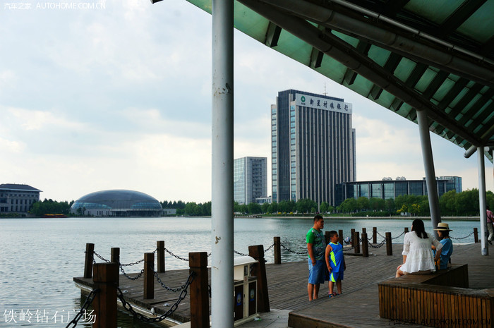 铁岭一日游之钻石广场
