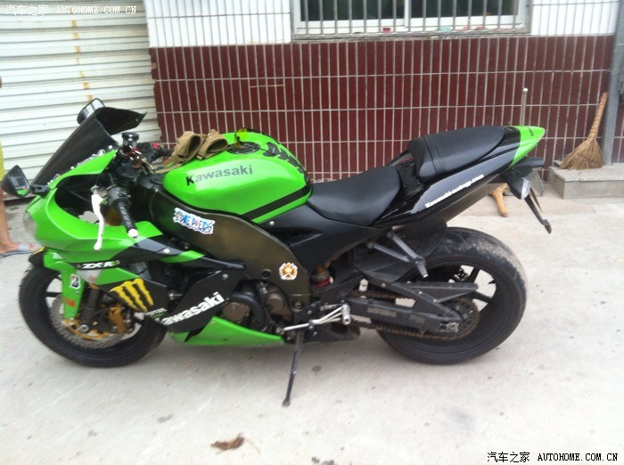 05zx-10r排气阀电机装在哪个部位?