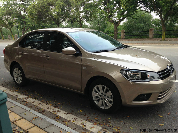 新捷达14手动舒适土豪金超级大片金色可是越看越好看哇