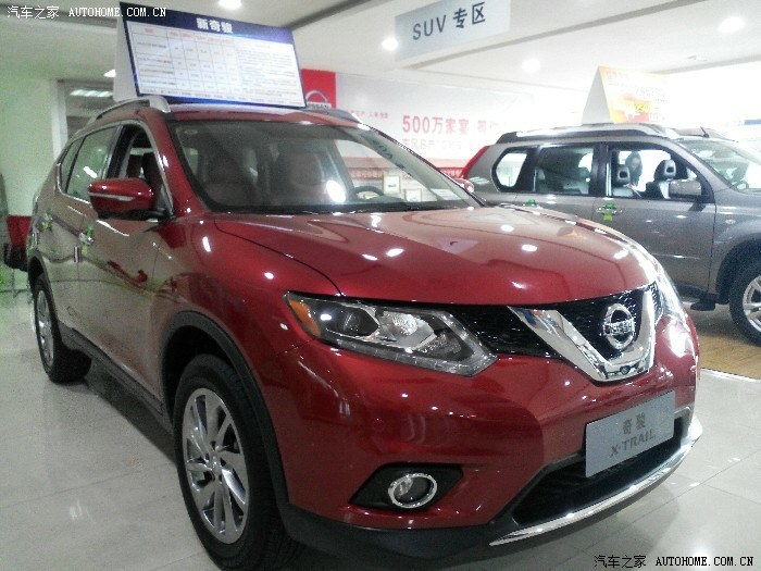 怎么就没有红色奇骏提车贴呢?俺定的是红色的,难道红色不好看?