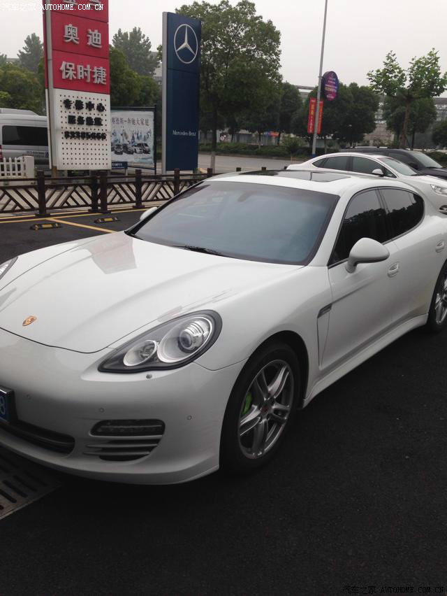 保时捷2013款帕拉梅拉4驱 开了1年 2w多公里 车况超好_panamera论坛