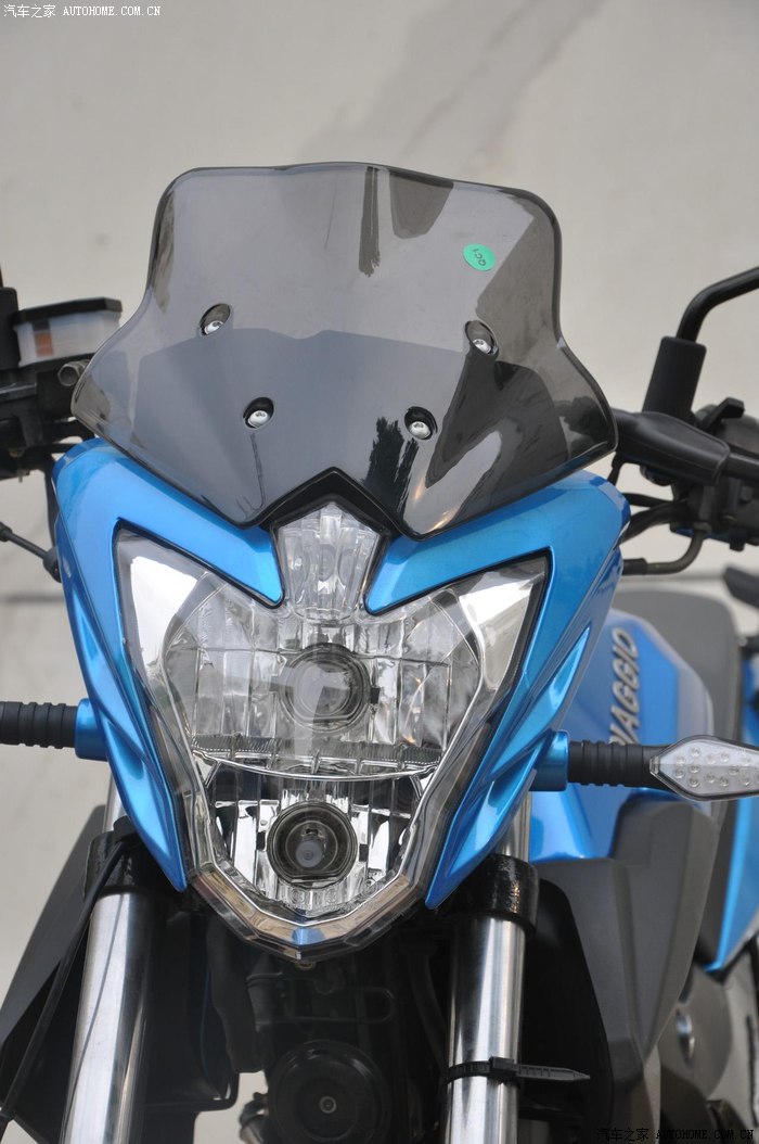 比亚乔罗宾逊提车记海量高清图片附赠场地小耍