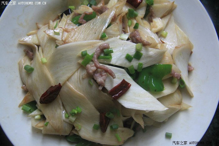 火炉做吃您来品尝之系列19茭白篙芭炒肉