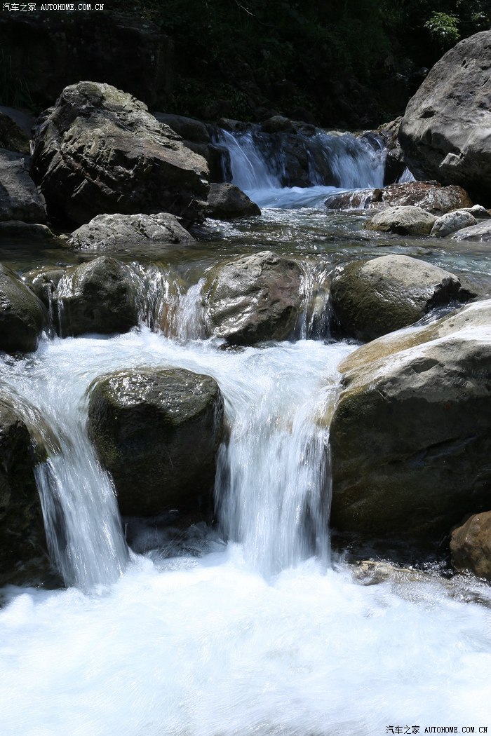 清凉之旅江油向家沟戏水火锅露营爬山
