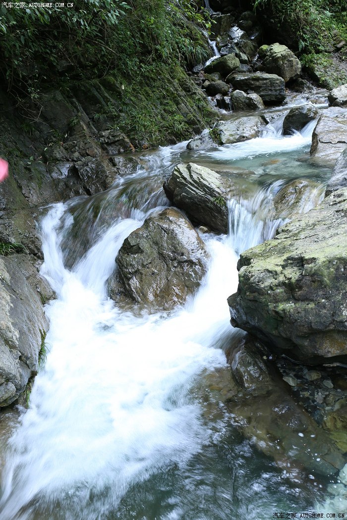 清凉之旅江油向家沟戏水火锅露营爬山