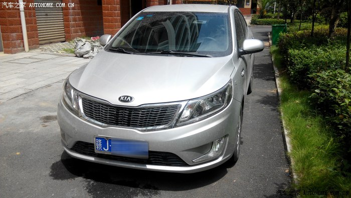 起亚K2 车门开裂生锈如何修复