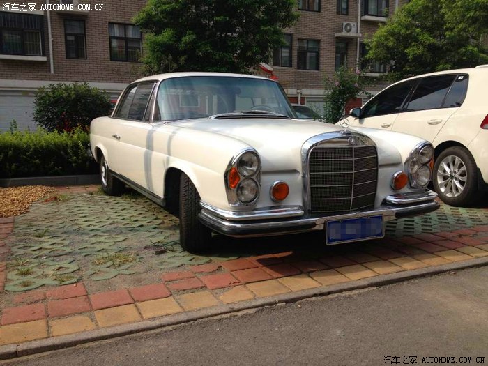 原创经典老车 分享难得一见爷爷辈的w112奔驰s吧! 图片超多!