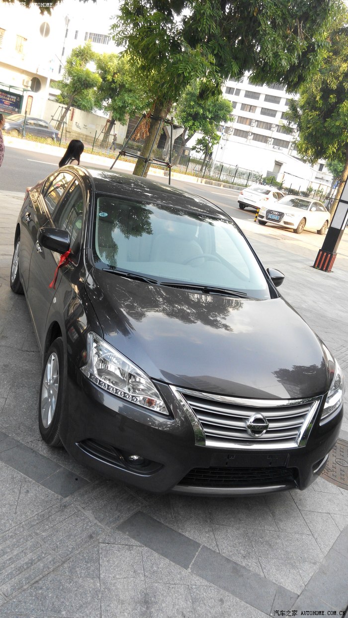 70后成熟型提铂金灰2014新轩逸1.6尊享版,很给力哦!