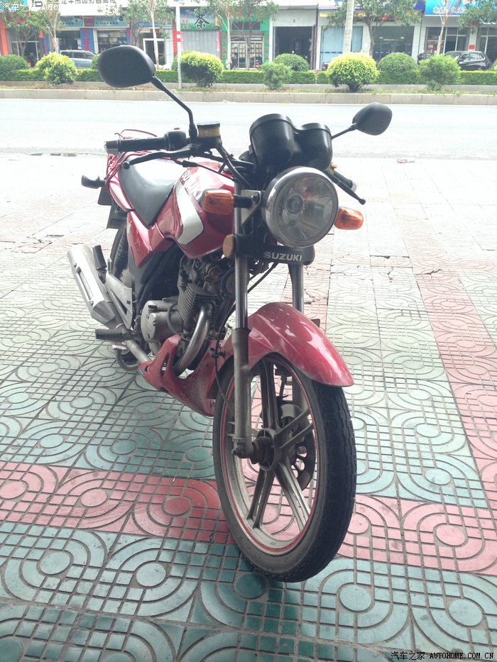 陪伴了6年的铃木gsx125