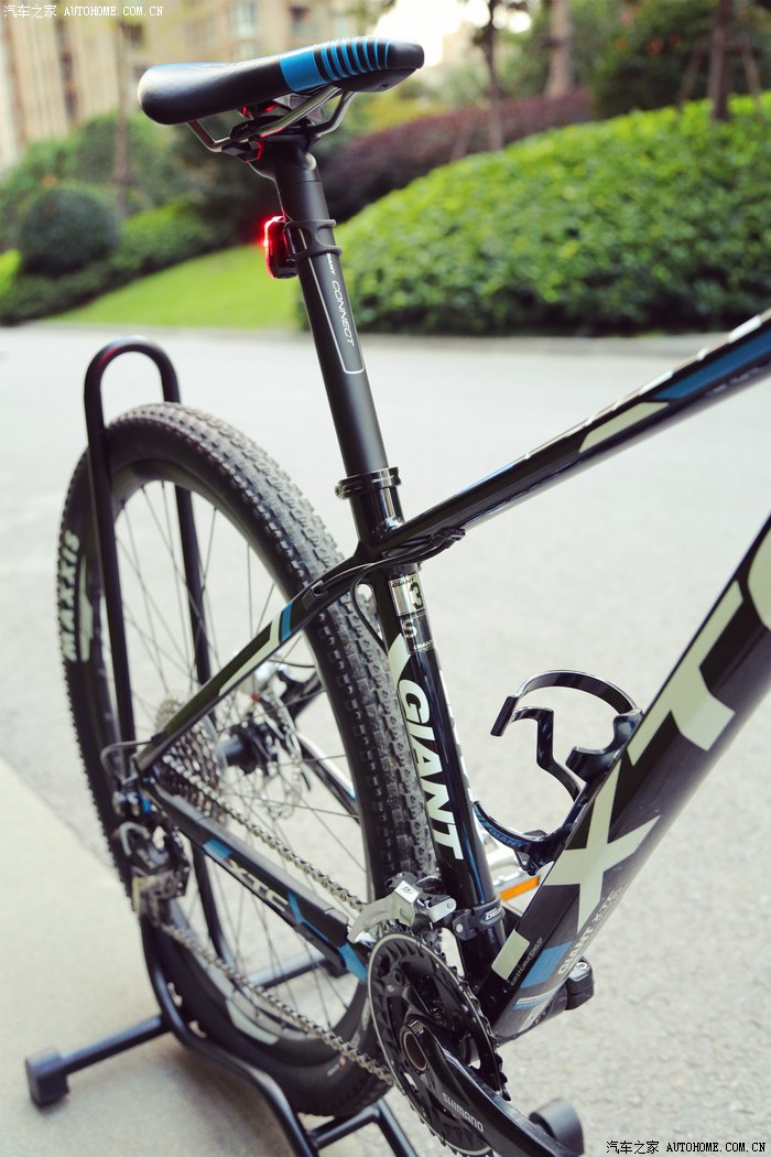 捷安特xtcslr3大行s18折叠车单反作业