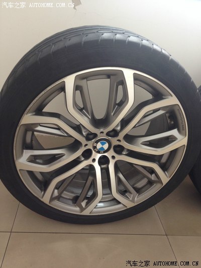 宝马x6 21寸 德国锻造 4s店原厂运动轮胎