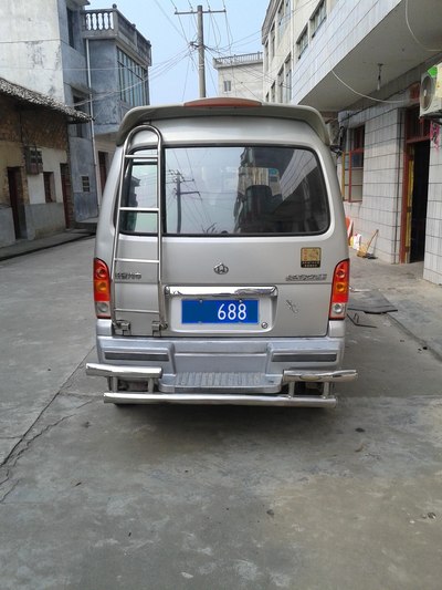 这车还能卖多少钱07年长安之星6371a运动版 41600公里