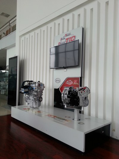 展厅的tid发动机和变速箱