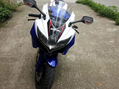 放毒了,顺便借贵地代朋友试出一架铃木k7中r,版主手下留情.