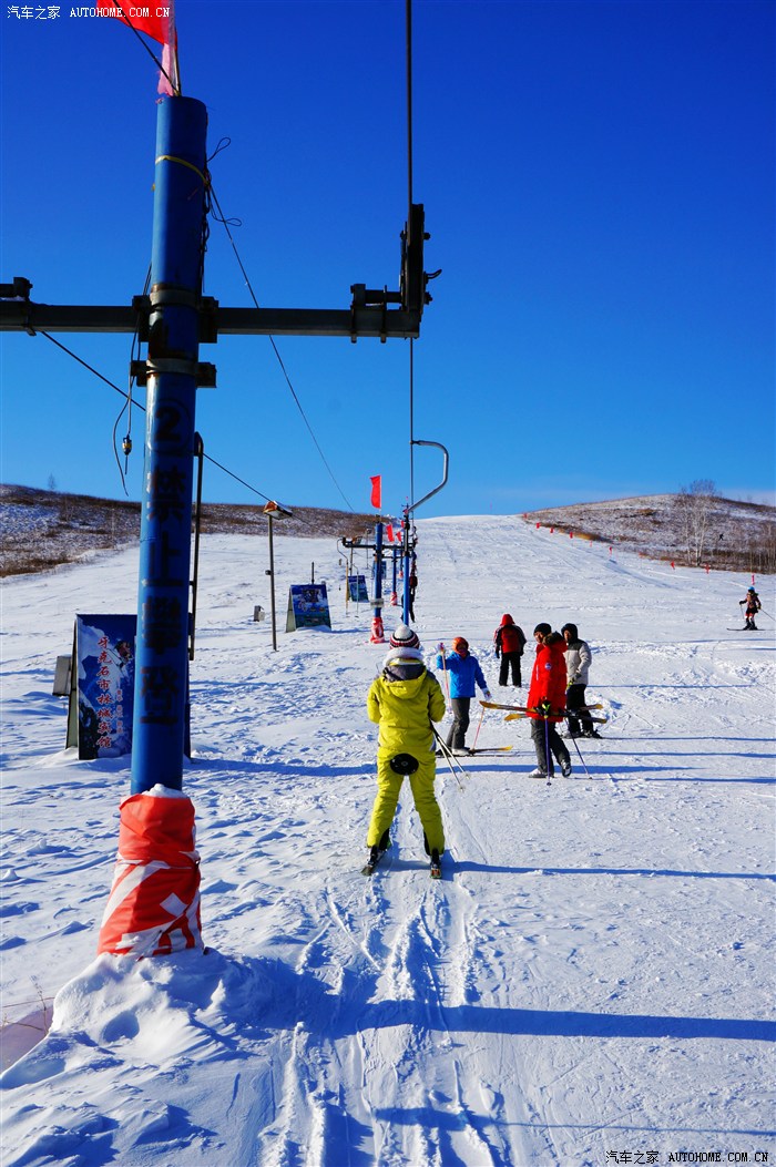 凤凰山庄滑雪场图片