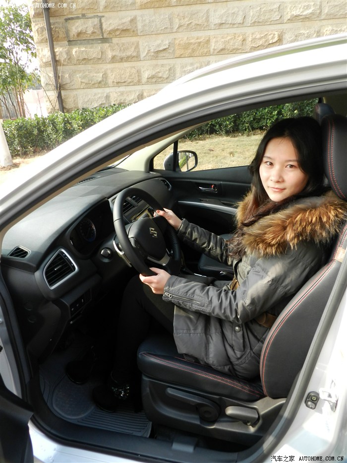 武汉cvt精英星辰银提车作业表妹当车模亲情奉献