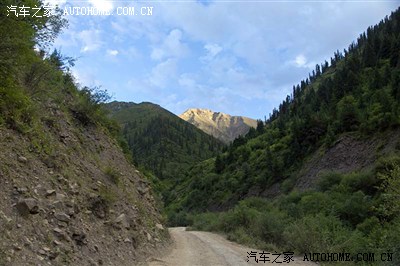 没有一点人烟,全是荒山野岭.