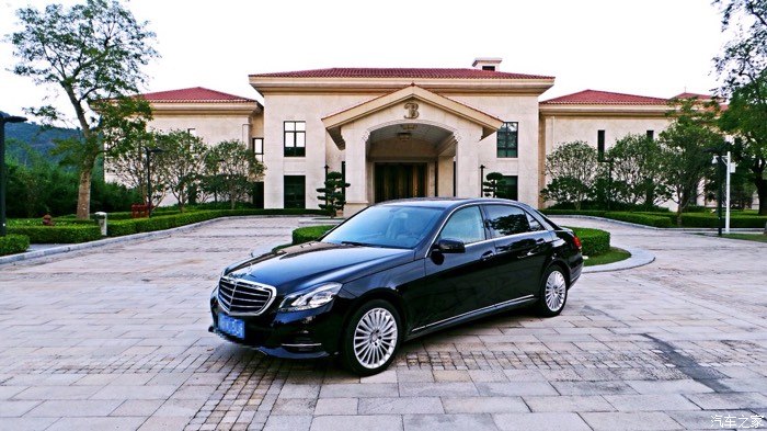 奔驰2015款e5000公里二次作业