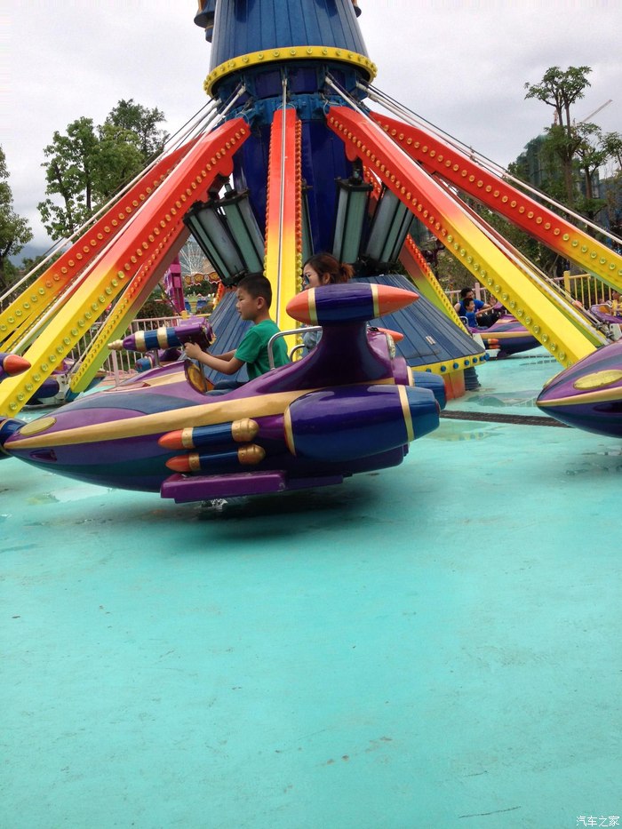 东方迪斯尼贵安欢乐世界一日游