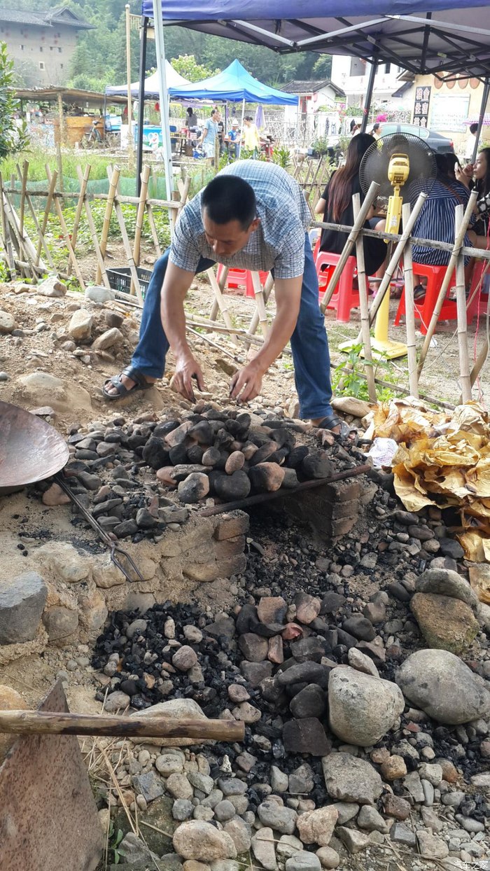 最香最嫩土窑鸡