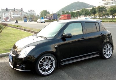 年审过不了,求雨燕原厂轮毂,15寸的可以带胎,能用就行