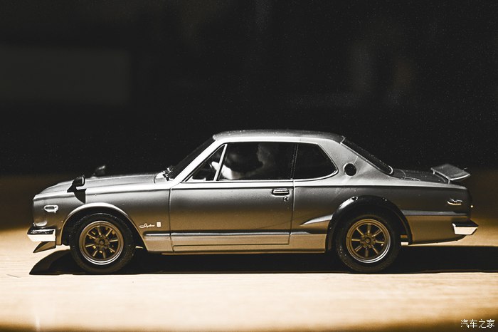 近日购入一台老车skylinegtrkpgc10