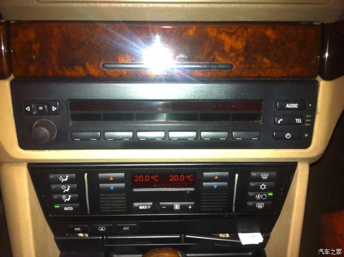 宝马520i2000年出厂,e39的音响主机.