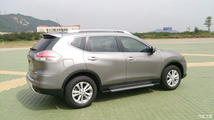 坚持自己的选择新奇骏20智领版翡丽灰提车