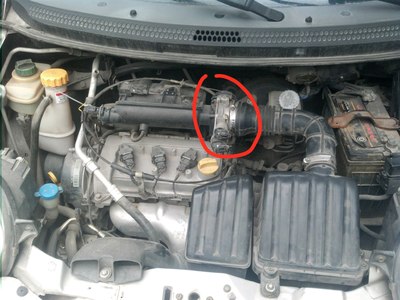 碳罐在汽车什么位置图图片