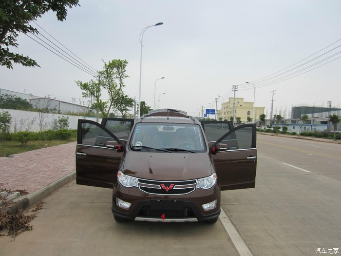 五菱宏光s15h豪華提車高清作業多圖慎入