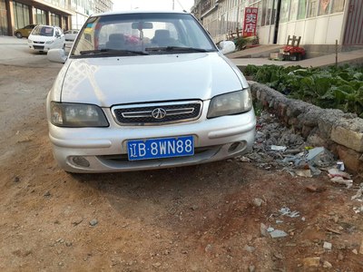 这二手夏利车牌号码真牛逼. 车不怎么的,号码嗷嗷靓.